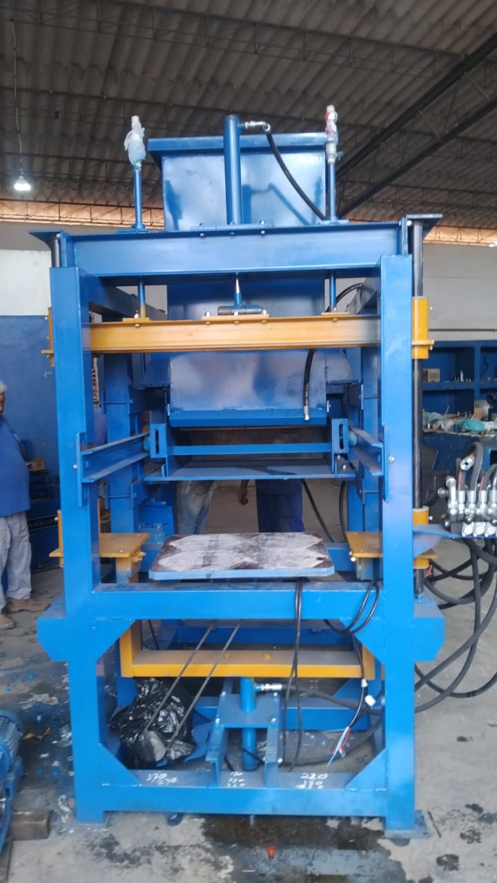 Prensa Hidráulica Semi-Automática